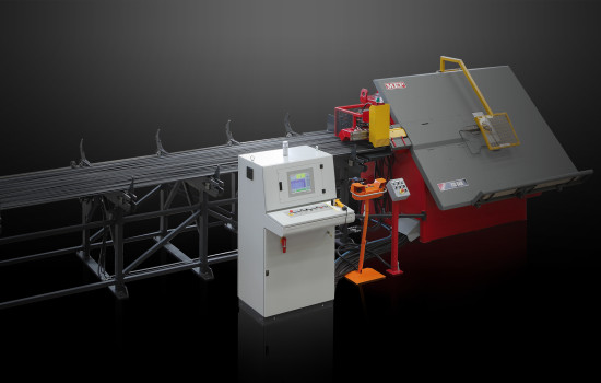 f13bar_1598368544038441700